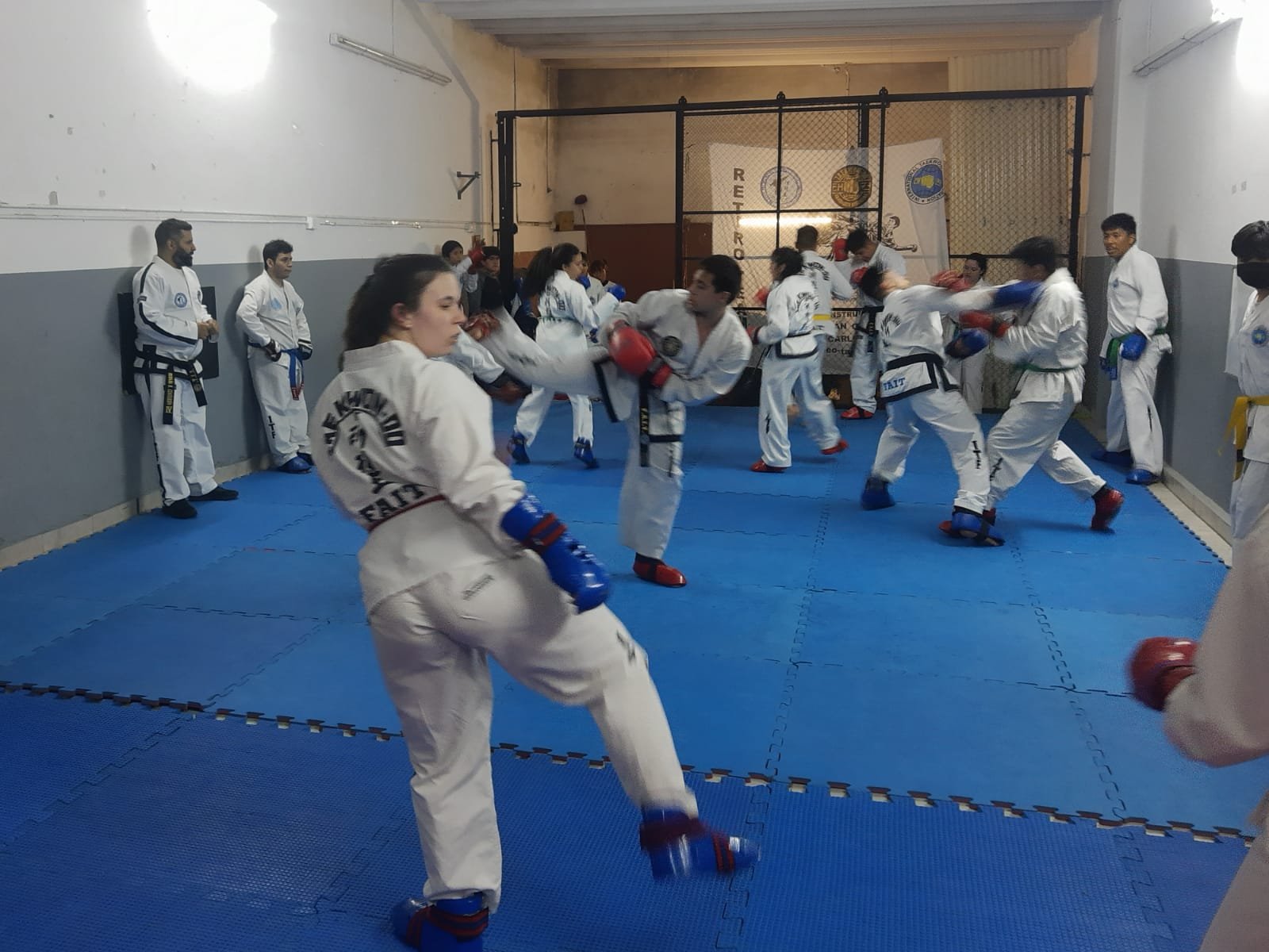 Práctica de combate en la sede Retiro